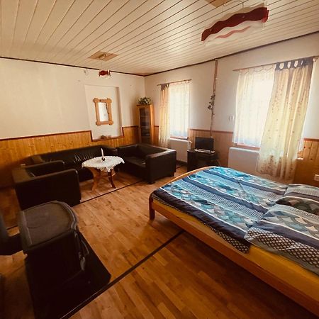 Pension Peklo Trutnov Extérieur photo
